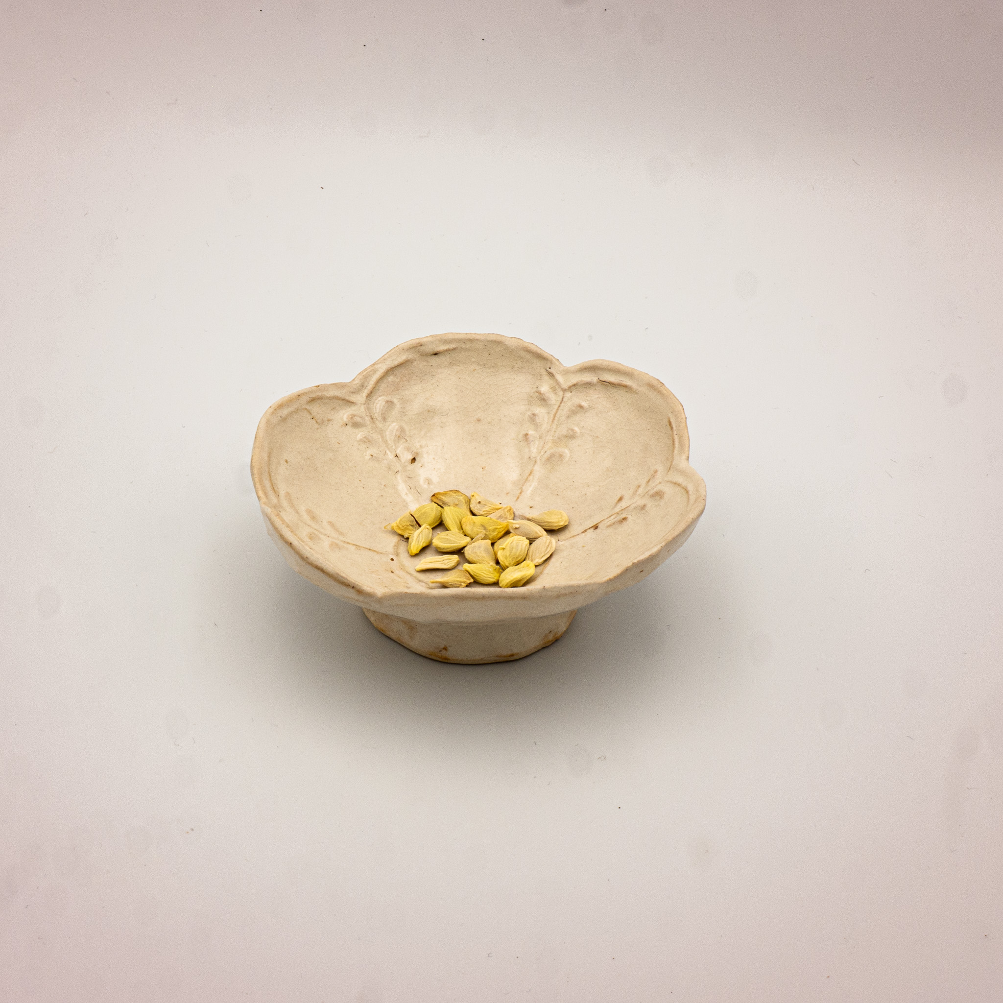 kleine Blütenschale